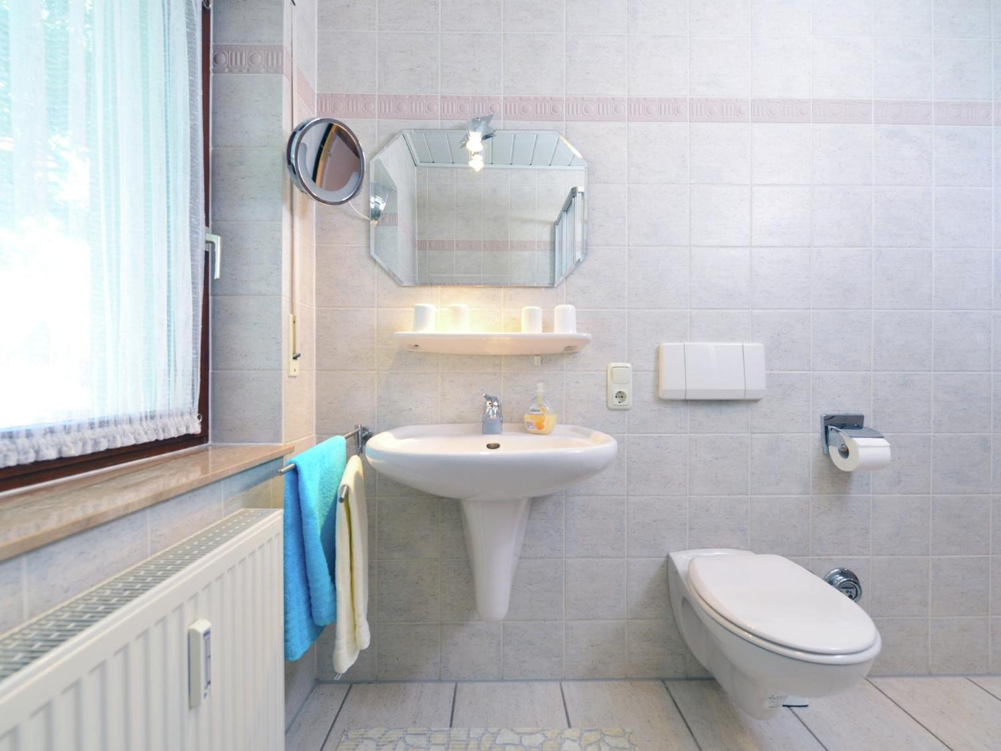 Quaint Apartment In Eimelrod Near Lake And Water Sports Willingen  Exterior photo