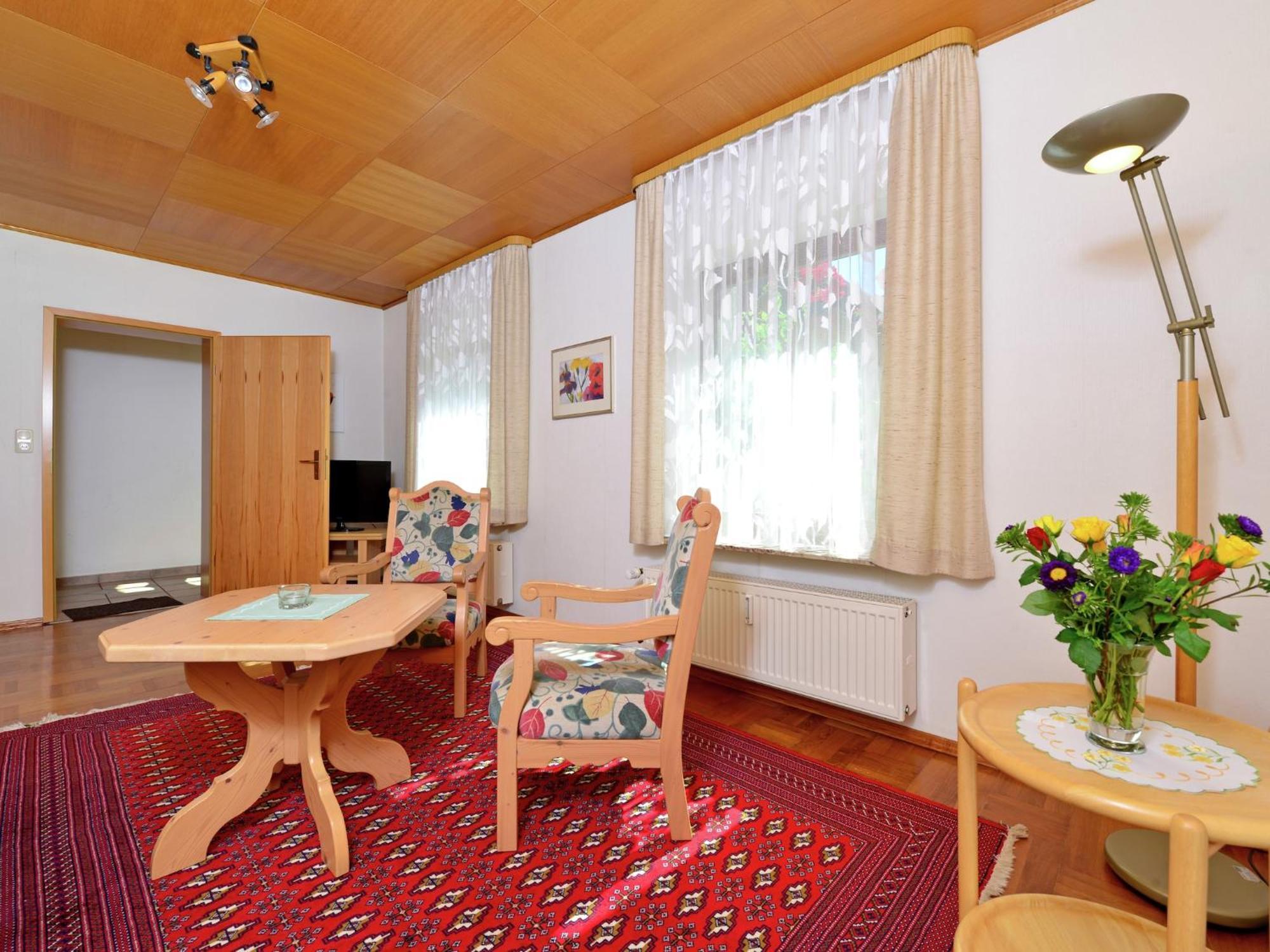 Quaint Apartment In Eimelrod Near Lake And Water Sports Willingen  Exterior photo