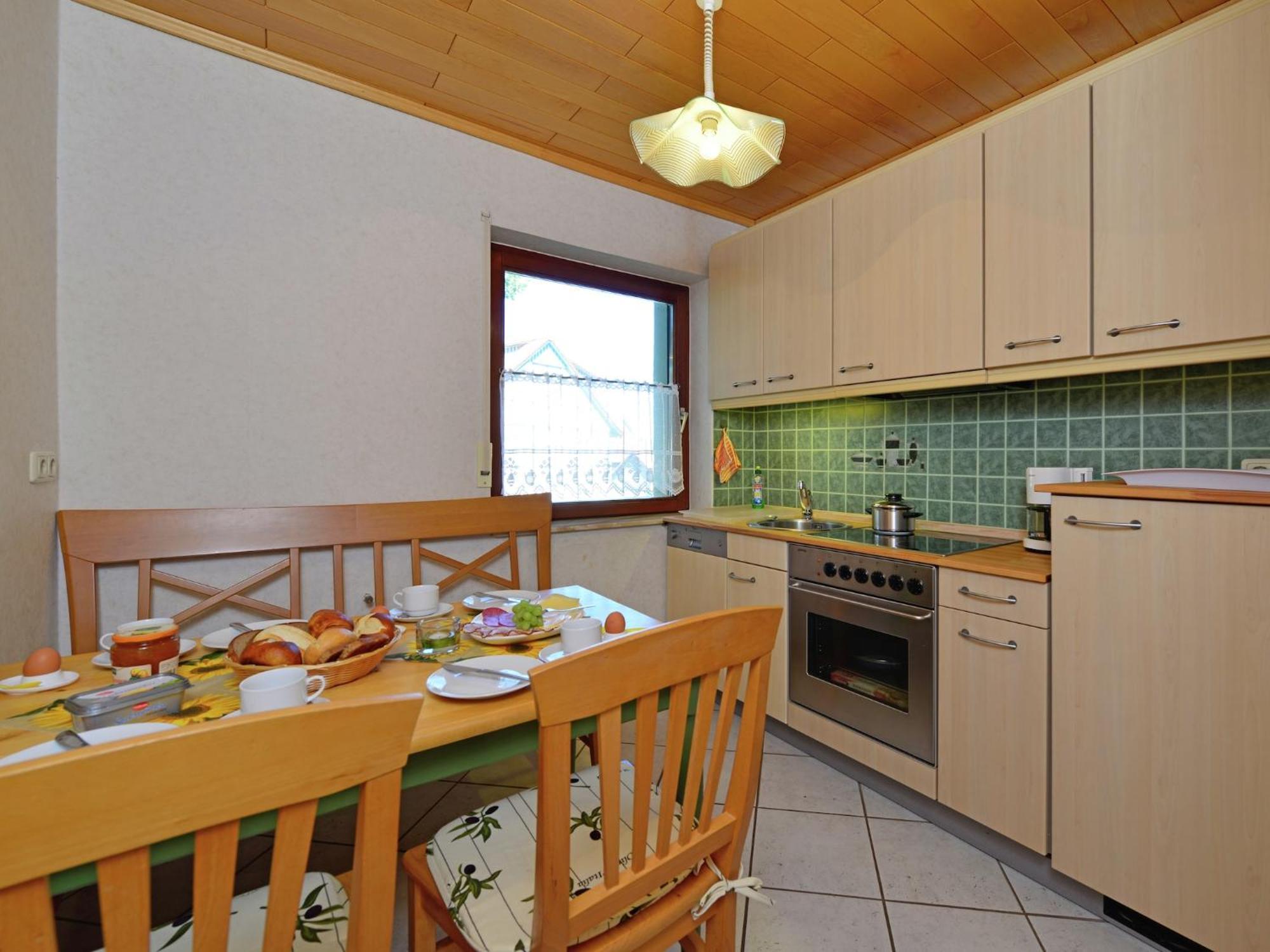 Quaint Apartment In Eimelrod Near Lake And Water Sports Willingen  Exterior photo