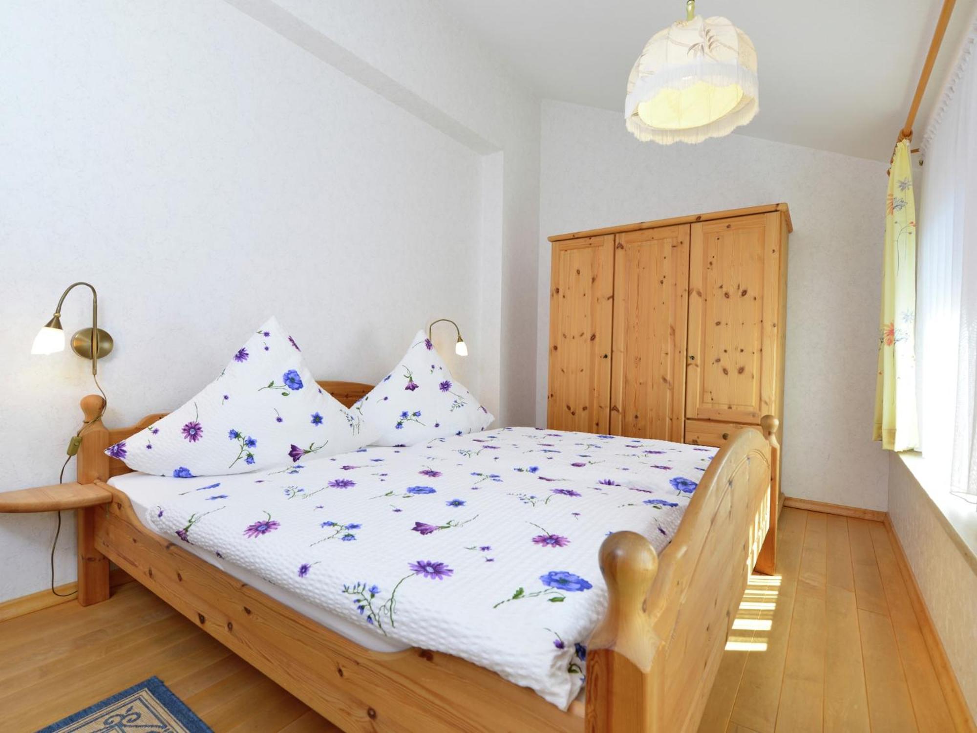 Quaint Apartment In Eimelrod Near Lake And Water Sports Willingen  Exterior photo