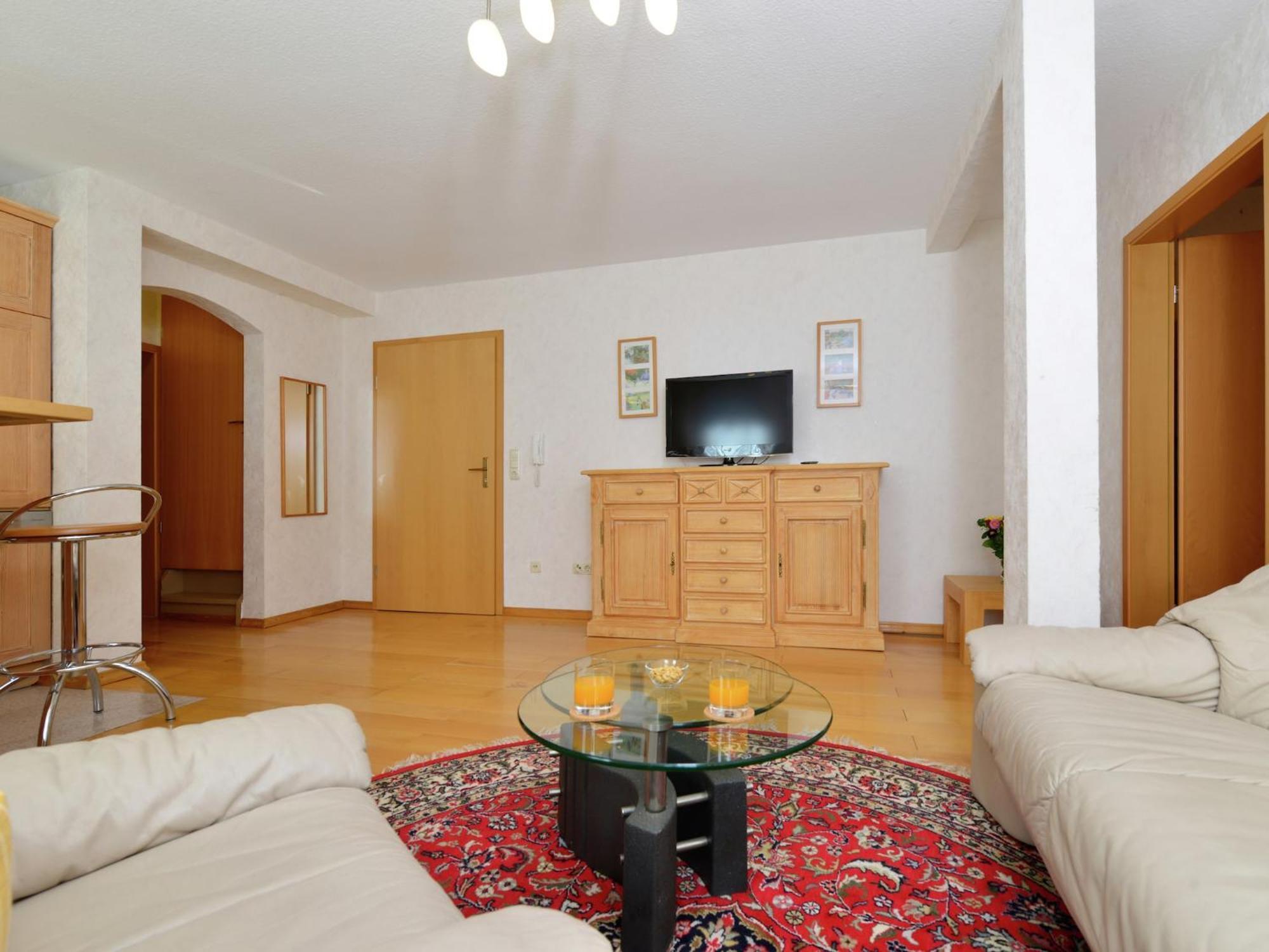 Quaint Apartment In Eimelrod Near Lake And Water Sports Willingen  Exterior photo